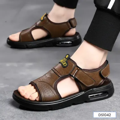 EARTH BOUND GENUINE LEATHER SANDALS